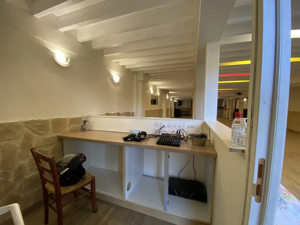 Espace DJ et sonorisation